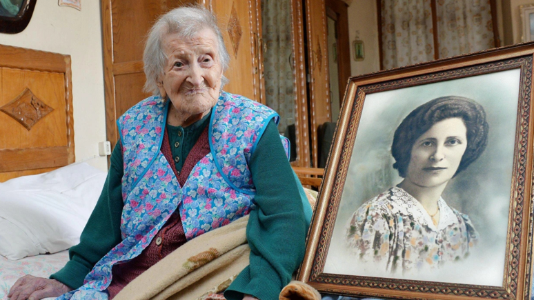 Dünyanın en yaşlı insanı, sırrını itiraf etti! Meğer her gün o besini tüketiyormuş...