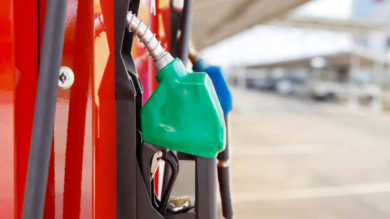 Akaryakıta 1 liralık zam geldi! İşte benzin, motorin ve LPG fiyatları