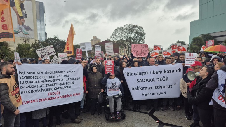 7 bin Pizza Hut ve KFC çalışanı mağdur edildi: Tazminatımızı ve maaşımızı verin