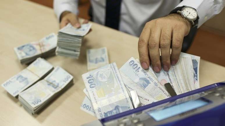 Ev hanımlarına 15 bin TL maaşla emeklilik! İşte şartlar...