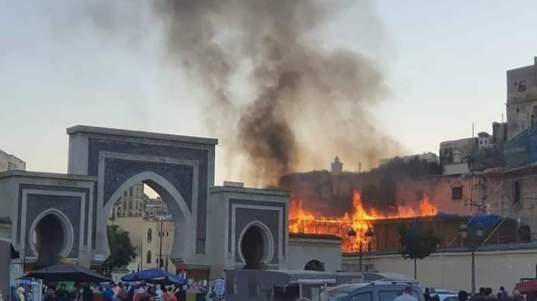 Fas'ta korkunç yangın: 400 dükkan küle döndü