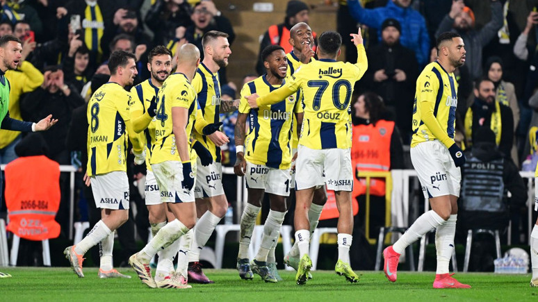 Fenerbahçe, Kasımpaşa karşısında hata yapmadı! Sarı-lacivertlilerden 3-1'lik galibiyet