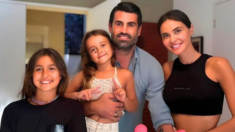 Volkan Demirel ve Zeynep Demirel'in mutlu günü! Bebeklerinin adını bakın ne koydular?