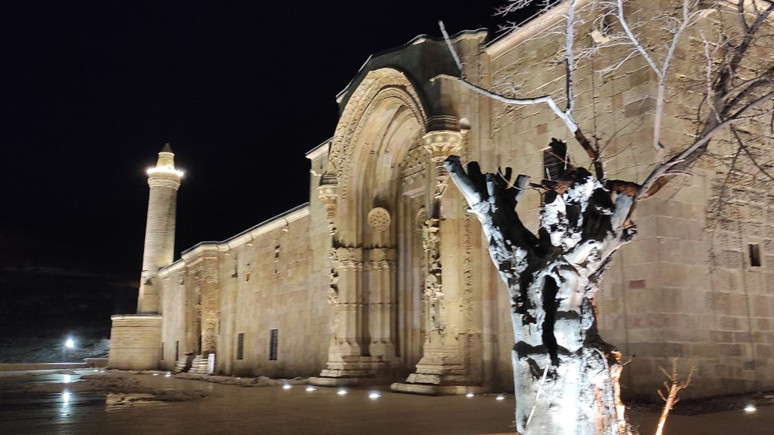 Sivas'ta ve Anadolu’nun El Hamrası olarak anılıyor! 10 yıl sonra bir ilk yaşandı! Ramazan boyunca ziyaretçi akını bekleniyor