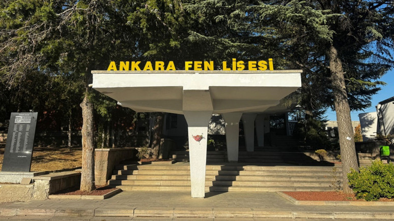 LGS başvuruları başladı! Peki Türkiye'nin en iyi 5 lisesi hangisi? İşte en iyi 5 lise