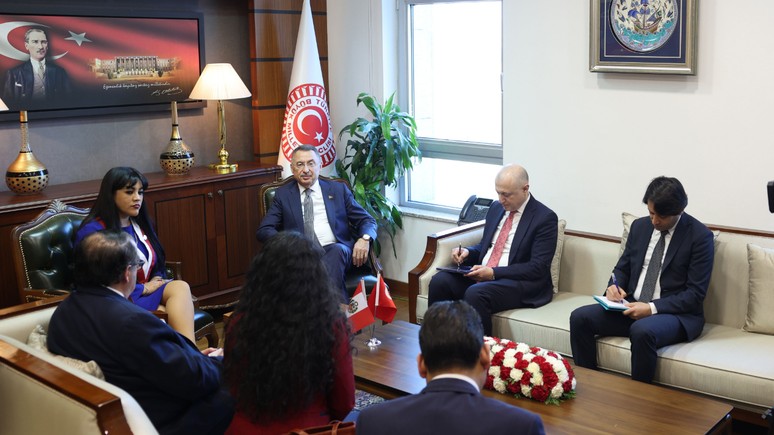 Perulu başkandan Türkiye'ye 'misafirperverlik' övgüsü