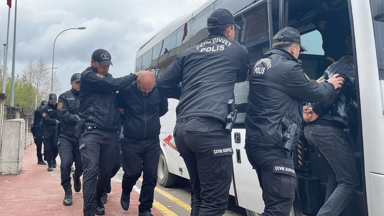 Sakarya'da beş kişi can vermişti: Firari üç şüpheli teslim oldu