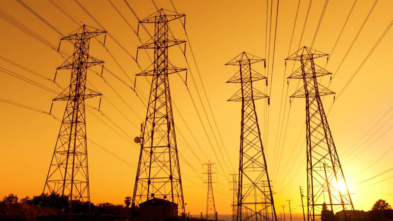 3 ülkede elektrikler kesilmişti: Arızalar giderildi