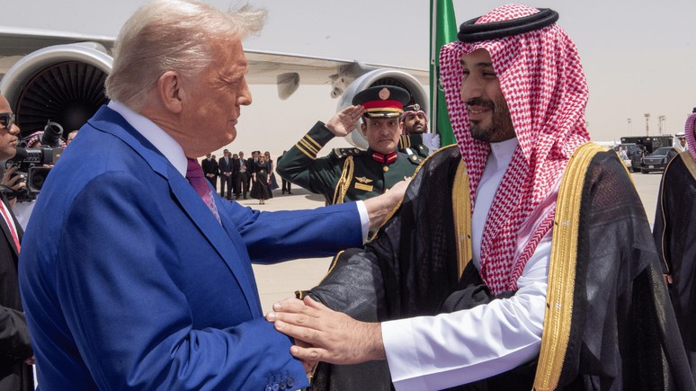 ABD Başkanı Donald Trump Suudi Arabistan’a ulaştı