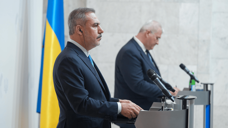 Hakan Fidan Ukraynalı Bakan ile görüştü: 'Trump, Putin ve Zelenskiy bir araya gelebilir'