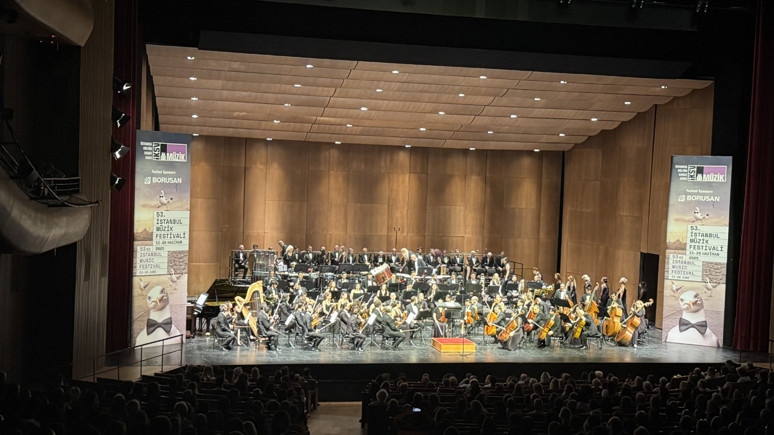 53. İstanbul Müzik Festivali AKM’deki açılışla başladı