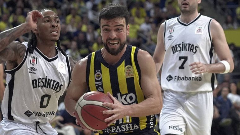 Fenerbahçe Beko kaptanı Melih Mahmutoğlu: 'Seyircimizin önünde kupayı kazanmak istiyoruz'