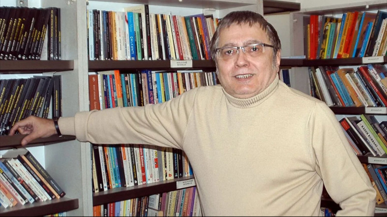 Gazeteci Hikmet Çetinkaya hayatını kaybetti