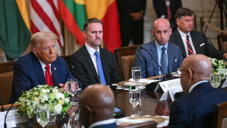 ABD Başkanı Trump Afrikalı liderleri aşağılamaya çalıştı! İşte kameralara yansıyan anlar...