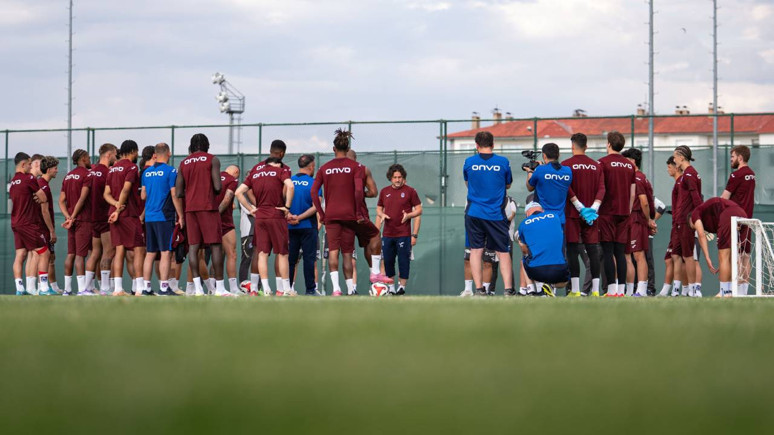 Trabzonspor'un Erzurum kampı başladı
