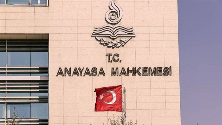 6 yıllık boşanma davasına hak ihlali kararı