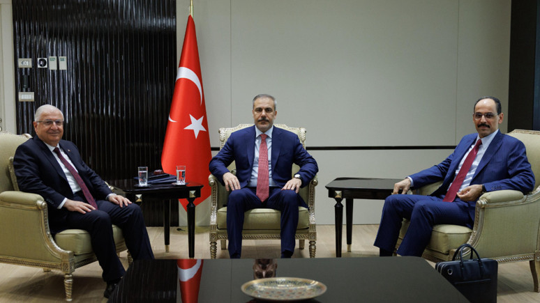 Kritik görüşme! Bakanlar MİT Başkanı Kalın ile bir arada