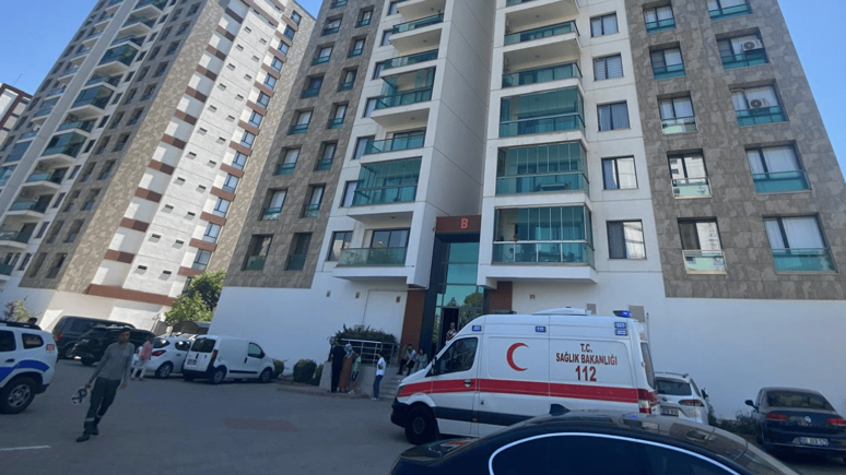 Elektrik akımı yine can aldı... Apartman görevlisi hayatını kaybetti
