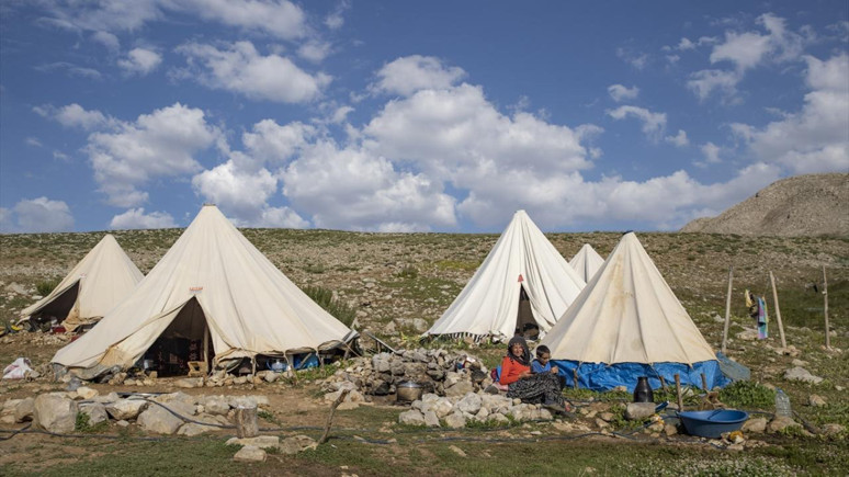 Tunceli'de doğal yöntemle peynir üretiyorlar