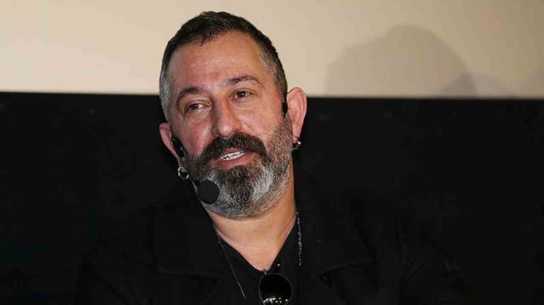 Cem Yılmaz'dan başarılı oyuncuya dizi teklifi!