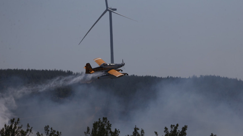 Çanakkale'de orman yangını devam ediyor! Elmacık, Karapınar, Denizgöründü köylerine ilerliyor