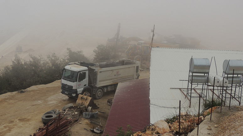 İki yıllık muafiyet bitti ama taş ocağı hâlâ çalışıyor