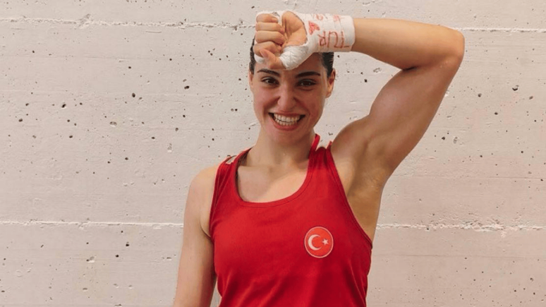 Milli boksörümüz Büşra Işıldar finalde