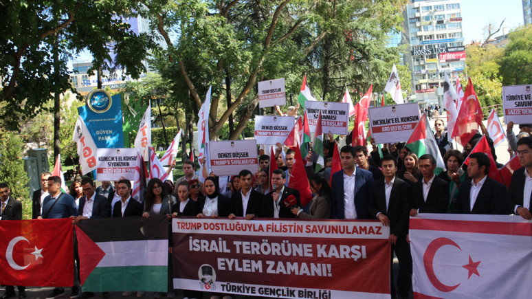 ‘Trump dostluğuyla Filistin savunulamaz’