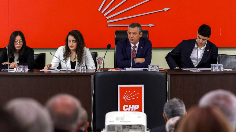 CHP'de Cumhurbaşkanı Erdoğan kararı çatlağı! İşte karşı oy veren tek üye