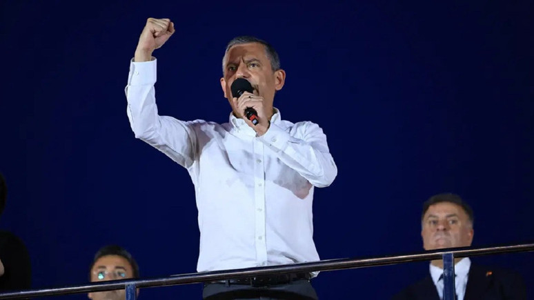 Okuyunca inanamayacaksınız! Özgür Özel, CHP'nin asgari ücret hedefini açıkladı