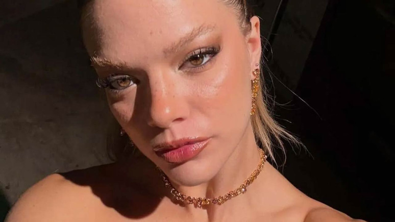 Manifest Esin kime benziyor? Esin Bahat kimdir, Psikolog mu? Sosyal medya karıştı