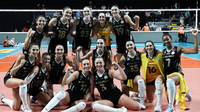 VakıfBank, Galatasaray Daikin'i 3-0 yendi