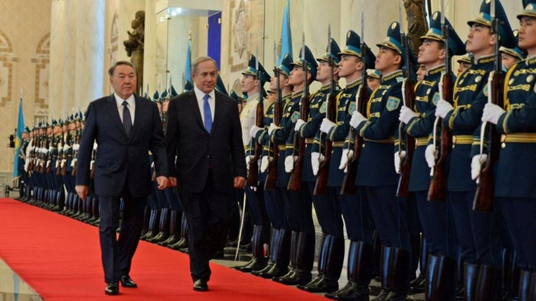 ABD basını: Kazakistan Trump'a düşük maliyetli zafer hediyesi... Tokayev ve Trump'tan İbrahim anlaşmaları açıklamaları