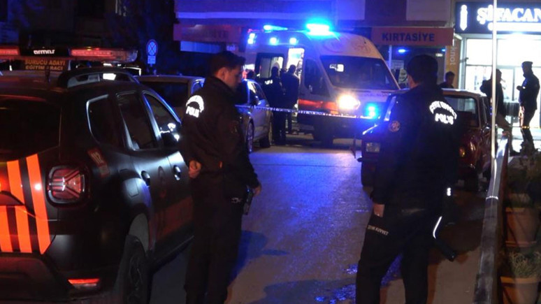 Aksaray’da korkunç olay! Yol ortasında palalı saldırı