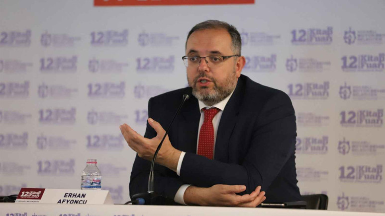 Papa’nın geldiği tarihe dikkat çekti! Yüz binlerce insan hayatını kaybetmişti