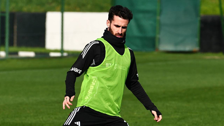 Rafa Silva, takımla antrenmanlara başladı