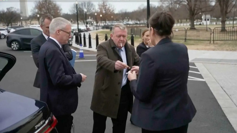 Washington-Kopenhag görüşmesi Danimarkalı diplomatlara sigara yaktırdı: Avrupa Grönland'a asker konuşlandırmaya başladı