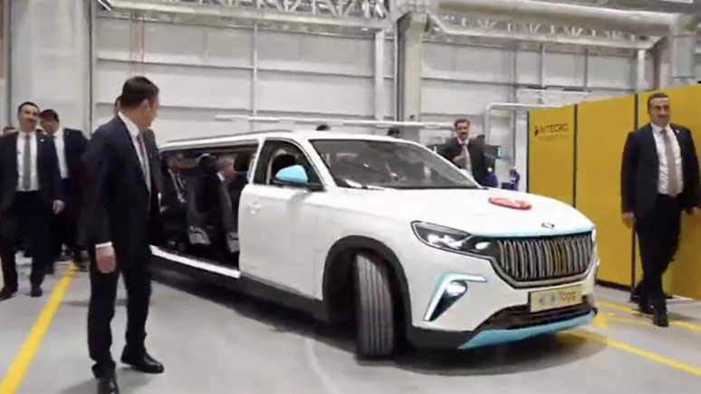 Togg'un bu versiyonunu ilk kez göreceksiniz! Törene damgasını vurdu - Resim : 1