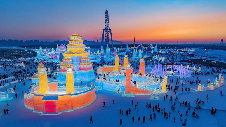 Harbin’de Buzun Sanata Dönüştüğü Yer - Resim : 1