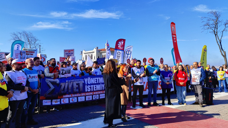 Sağlık çalışanları bu kez Kadıköy’de - Resim : 2