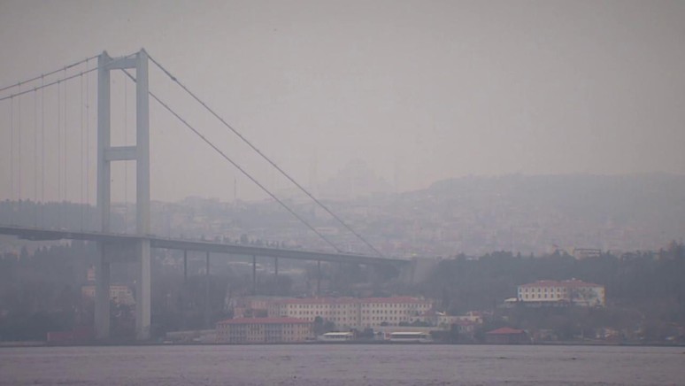 İSTANBUL'DA HAVA KİRLİLİĞİ ALARMI