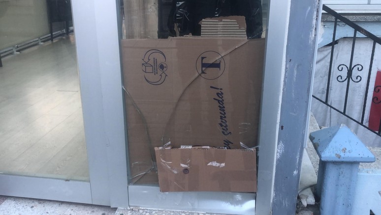 Isparta'da kuaför salonuna saldırı: 60 bin TL'lik zarar oluştu - Resim : 1