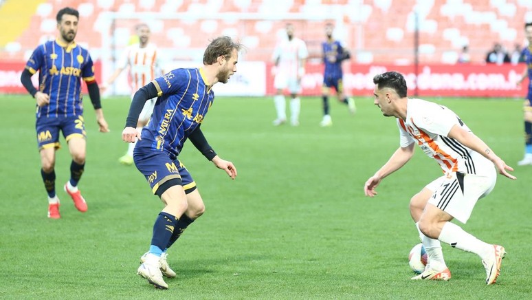 Ankaragücü, Adanaspor'a 2-0 kaybetti - Resim : 1