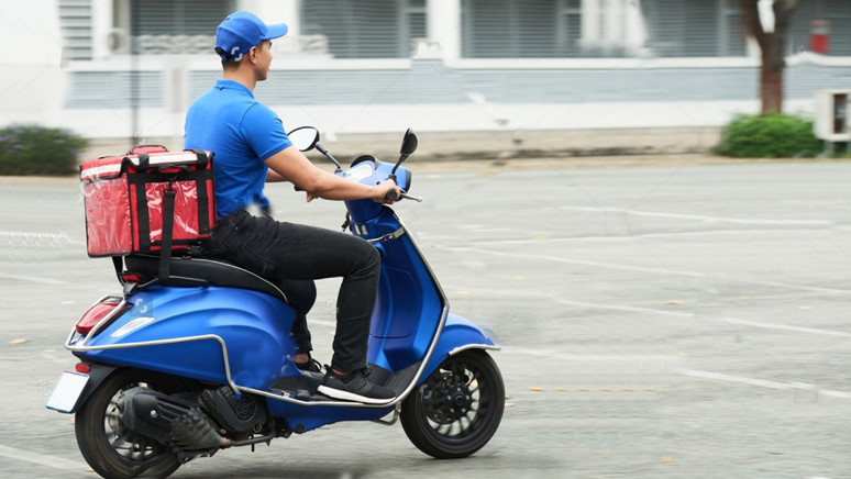 Haberi alan o benzinliklere koşuyor! Bedava akaryakıt dağıtıyorlar - Resim : 1
