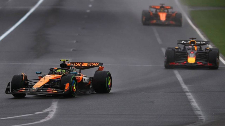 Avustralya GP'de kazanan Lando Norris! Yağmur ve kazalar yarışa damga vurdu - Resim : 1