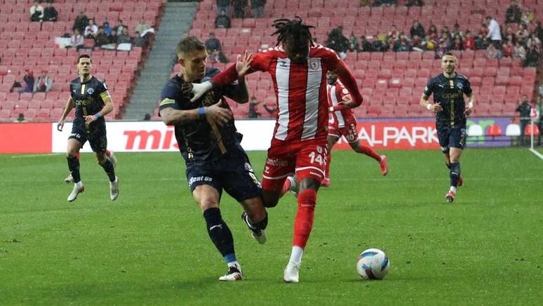 Kasımpaşa, Samsunspor deplasmanında kazandı - Resim : 1