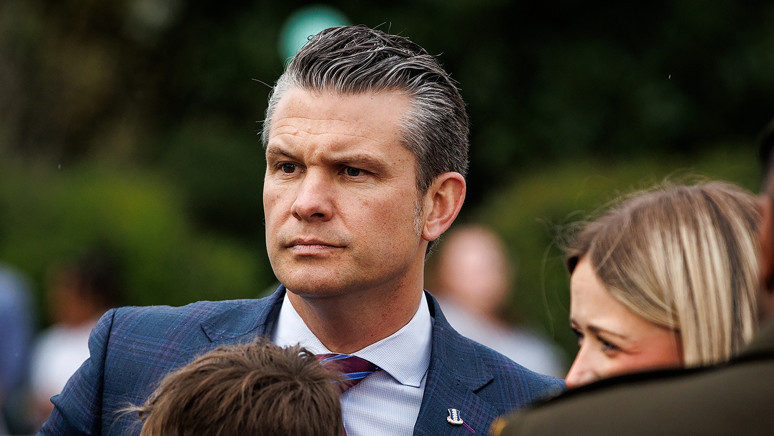 Pentagon'da 'Signal' krizi: Hegseth hakkındaki iddialar ortalığı karıştırdı - Resim : 1