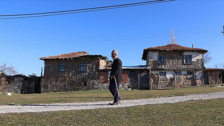 Köyünü ve köylüsünü yok eden dünya! - Resim : 3