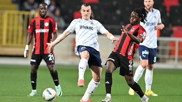 Fenerbahçe, Gaziantep FK'yi 3-1 mağlup etti - Resim : 1