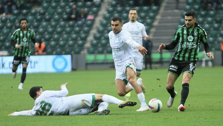 Boluspor, şampiyon Kocaelispor'u 4-3 yendi - Resim : 1